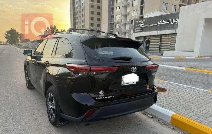 تۆیۆتا هایلاندەر